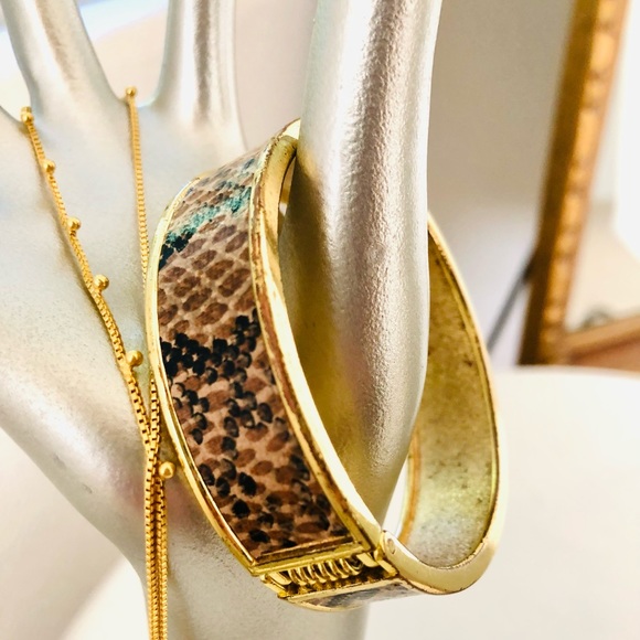 Modern Vintage Dainty Necklace & Snakeskin Bracelet - Picture 1 of 10
